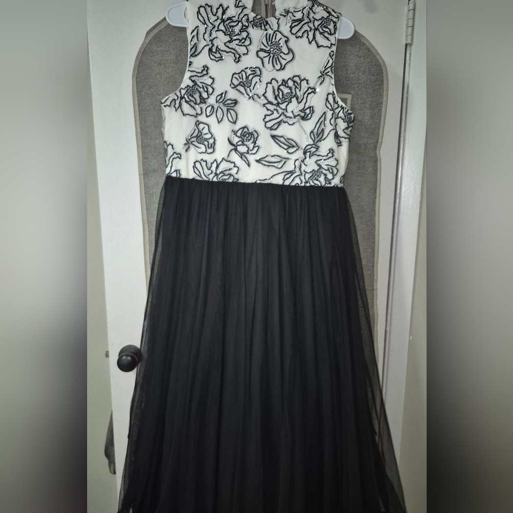 Speechless Black and White Floral Kids Dress